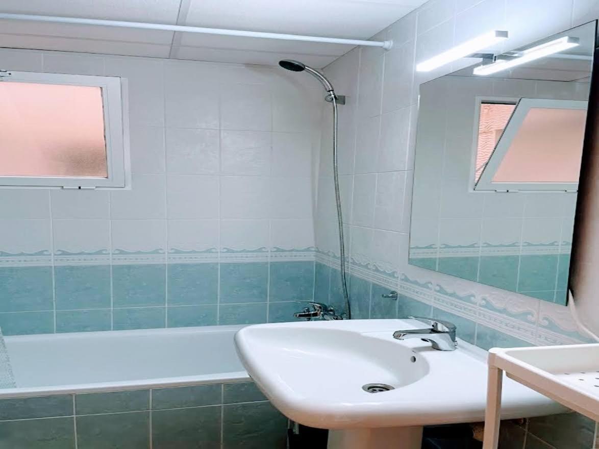Apartamento Cala Merced Vista Mar إل كامبيلو المظهر الخارجي الصورة